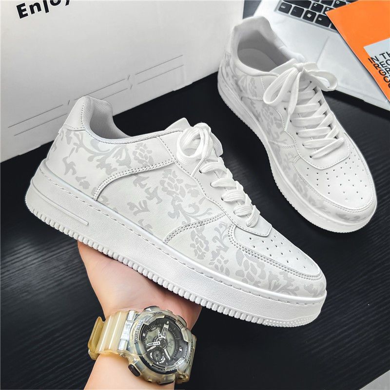 Men's trendy shoes